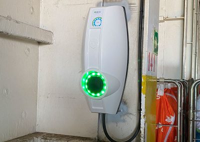 Instalación de puntos de recarga para vehículo eléctrico en Naviera