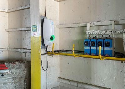 Instalación de puntos de recarga para vehículo eléctrico en Naviera